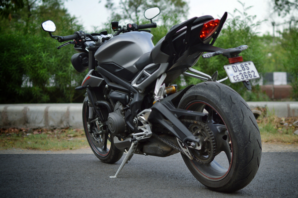 Rear angle view of the Triumph Street Triple S
